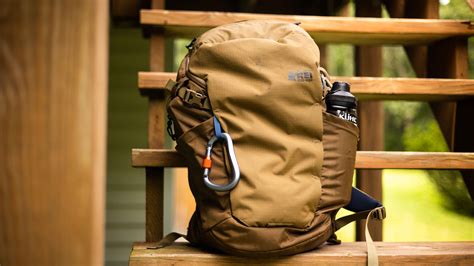 REI Reviews .